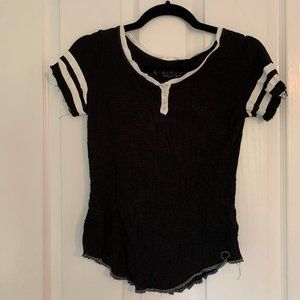 Aeropostale Black T-Shirt Size XS